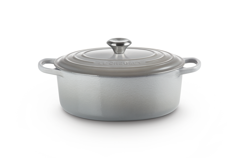Cocotte ovale en fonte émaillée Signature