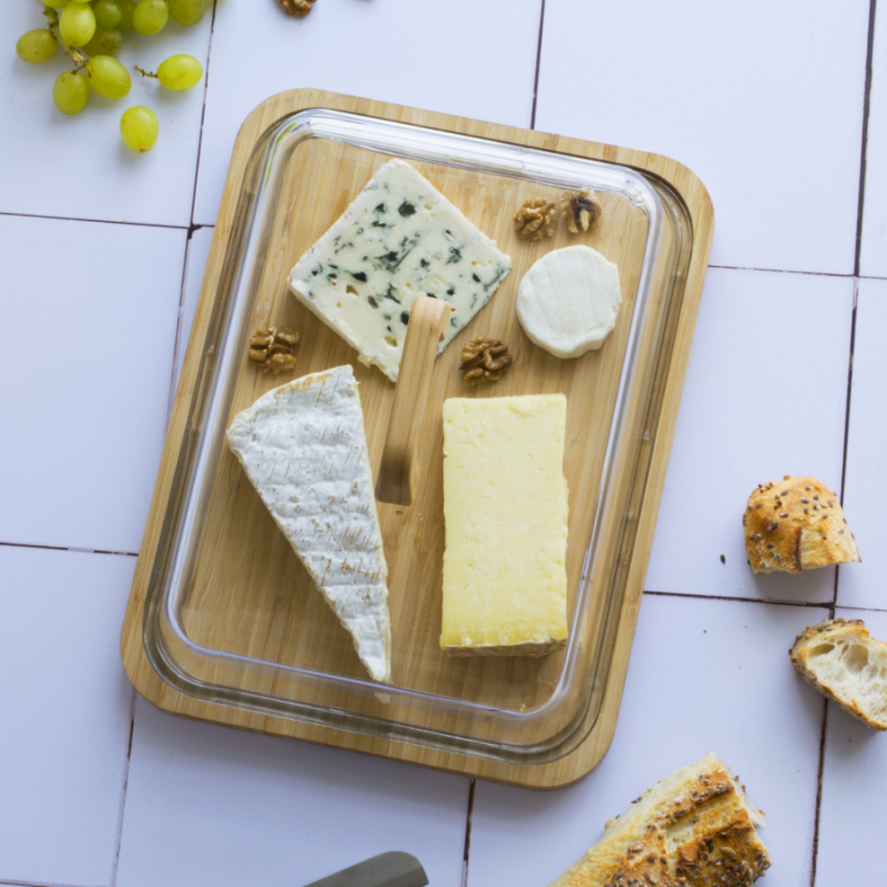 Plateau à fromage en verre et bambou